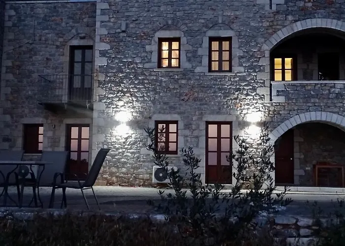 בית נופש Sunset View Stone House, Mani *